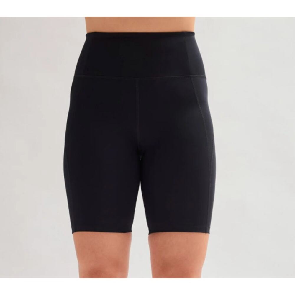 NWT Girlfriend Collective Women's High-Rise Bike Activewear Short Black Size L